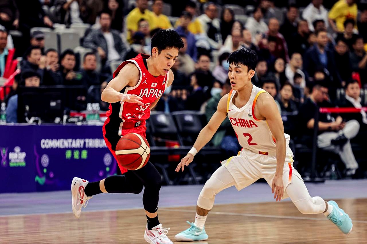 关于赛地聚焦——CBA常规赛清晨热度飙升；俄克拉荷马雷霆更衣室发声；引发热议；赛程密集仍需轮换的信息-开云电竞