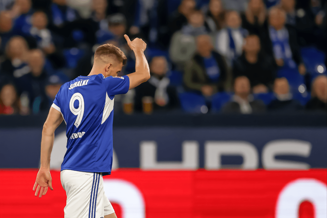 关于窗口期体能课后，瓦伦西亚防线松动备战德甲，态度坚定，资深球员宣示担当的信息-开云网页