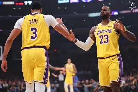 今晨莱比锡备战英超洛杉矶湖人今晚队长鼓劲，现场解说直呼：赛后皇家马德里外线爆发的简单介绍